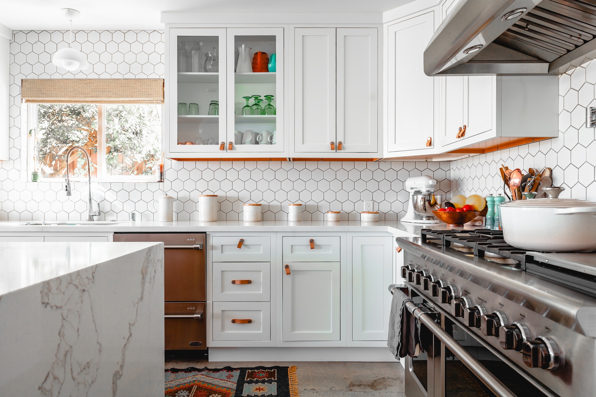 Mastering the Art of a Germ-Free Kitchen: 10 Expert Strategies for a Pristine Cooking Space